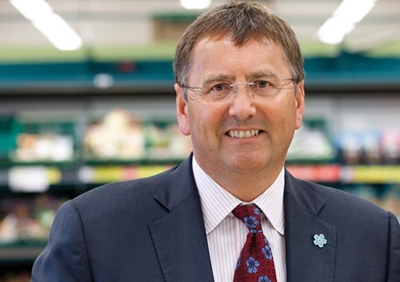 British retailer Tesco says chief executive steps down
