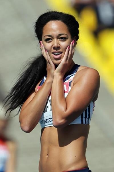 Heptathlete Johnson-Thompson limps out of Glasgow Games