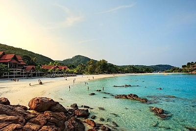 Twin air disasters threaten Malaysian tourism push