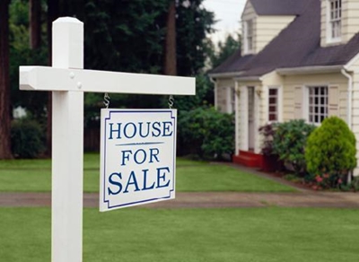 Holiday town prices show improvement