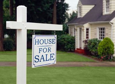 Holiday town prices show improvement