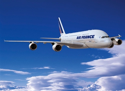 Air France surprises with speed of recovery, shares jump