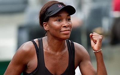 Venus advances, Serena set for WTA return at Stanford