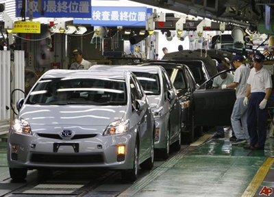 Toyota says April-June net profit up 4.6% to $5.7 bn