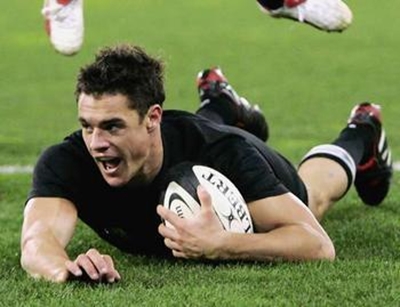 All Blacks call up Slade after Carter injury