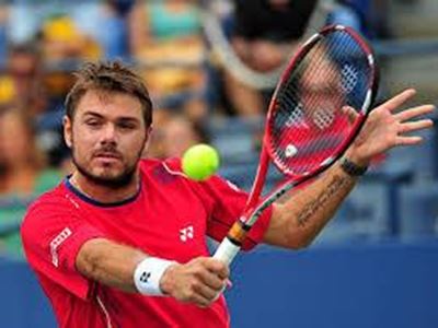 Federer, Wawrinka advance in Toronto