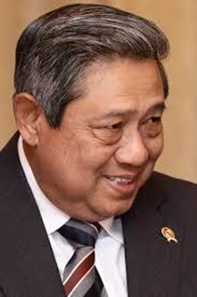 Indonesian president says Islamic State 'embarassing' Muslims