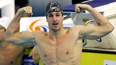 Magnussen tips hot final as Phelps hits form