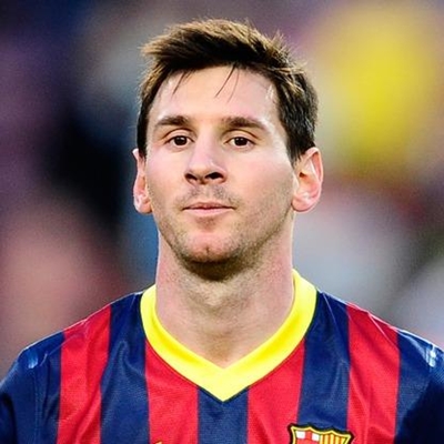Messi's back with 2 goals as Barca wins opener