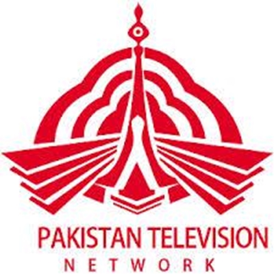 Pakistan anti-PM protesters storm state TV