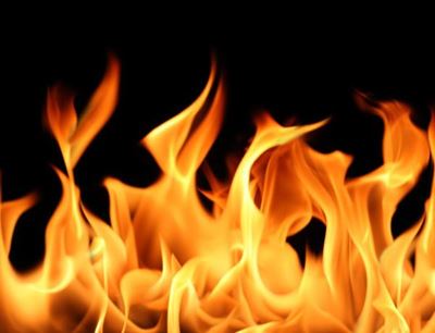 Another bus set alight in Cape Town