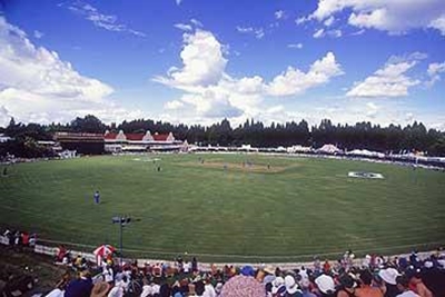 Zimbabwe wins toss, puts South Africa in to bat
