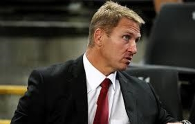 Lions beef up bench for Bulls