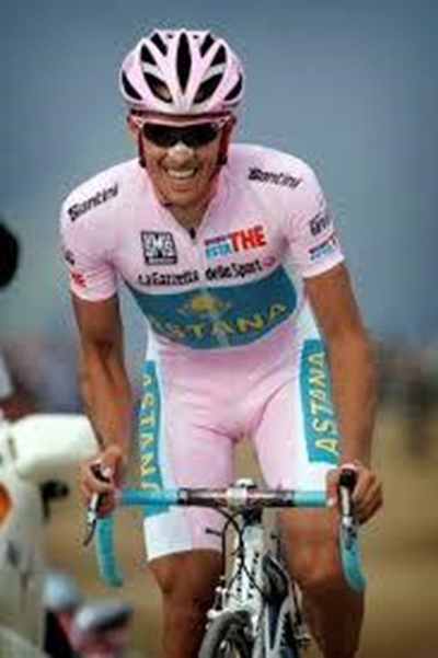 Alberto Contador wins 16th stage of Spanish Vuelta