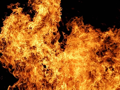 Blaze sweeps through 5-star hotel site in Mongolia