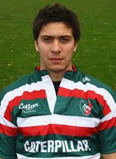 Blues snap up Argentina back Amorosino