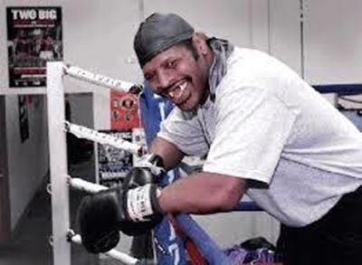 Former champion Leon Spinks hospitalized