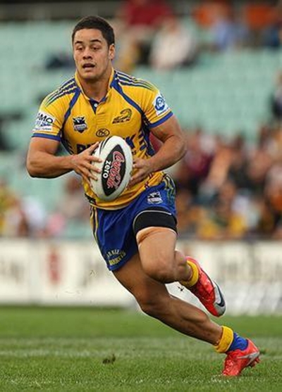 Australian star quits for NFL career