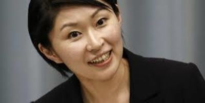 Japan industry minister resigns over make-up scandal