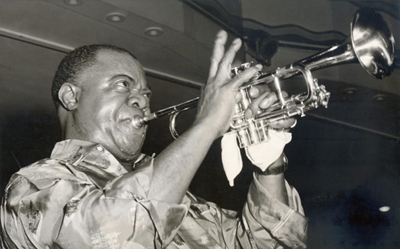 Museum shows Louis Armstrong photos by friend