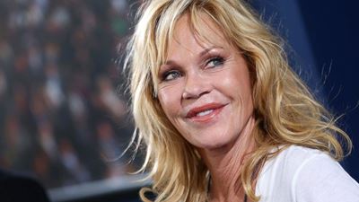 Melanie Griffith, Amanda Seyfried to star on stage