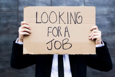 Spanish unemployment rose in October
