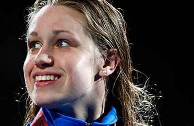 Hoff and Thoman withdraw from short course swimming championships