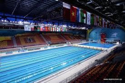 Hoff and Thoman withdraw from short course swimming championships