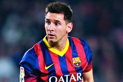 Messi chases record amid stir over Barcelona exit