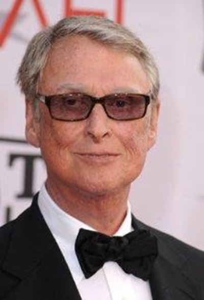 Mike Nichols, crafter of films, plays, dies at 83