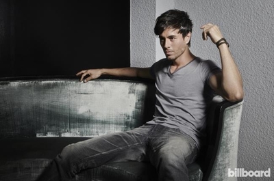 Enrique Iglesias wins Latin Grammy