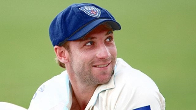 Australian batsman Phillip Hughes dies