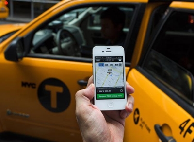 Colombians protest ban on ride-share company Uber