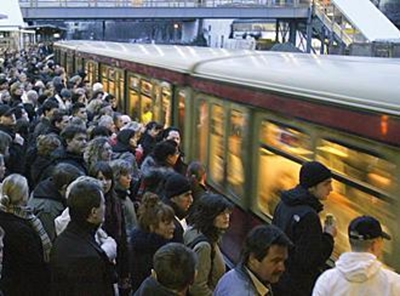 German rail operator in court bid against airlines over pricing