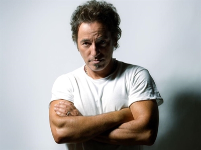 Springsteen, others to fill in for Bono at concert