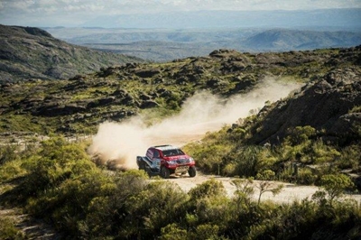 SA'S De Villiers retains second place in Dakar