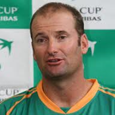 Tennis captain John-Laffnie de Jager resigns