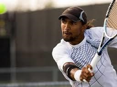 Klaasen, Paes snap up first title