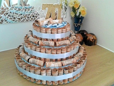 'n Geldkoek vir 70ste verjaarsdag