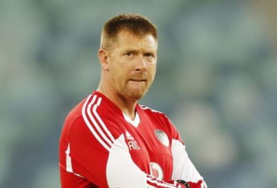 Pirates welcome new signings