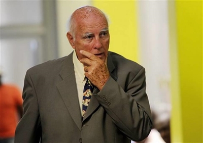 Hewitt offered 'girl talk' to alleged victim