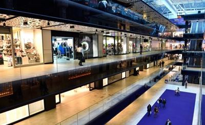 12 Tips for coping in a mall robbery