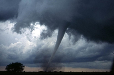 Tornadoes destroy parts of Midwest, but spare many lives