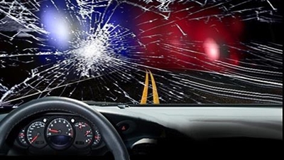 One dead, 16 injured in collision with taxi