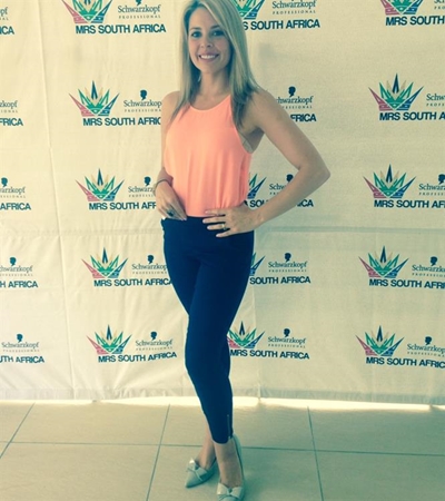 Knysna mom advances to Mrs SA finals
