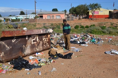 Skoonmakers pleit vir nuwe toerusting
