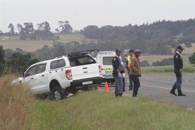 Opvolg: Man skiet homself en vrou op N2