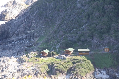 Injured hiker airlifted to Plett