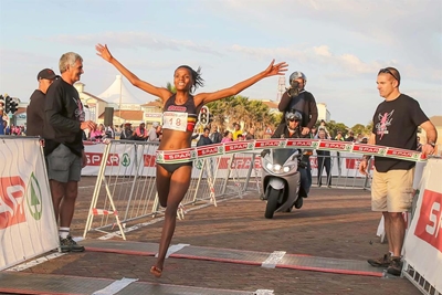 PE women’s race in the pink
