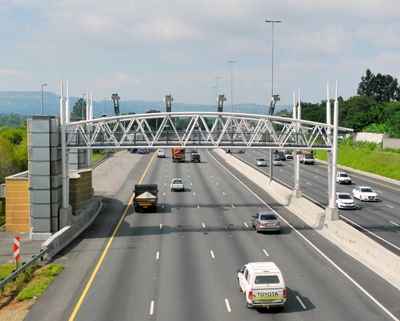 Big drop in e-toll registrations